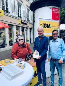 erfolgreiche teilnahme- lange str. von links nach rechts: jansen-späth-baur